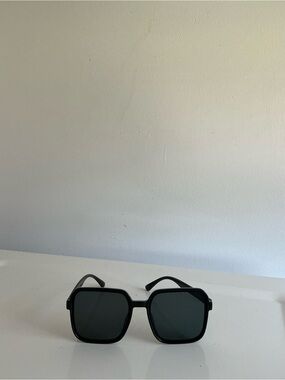 Classic Black Square Women's Sunglasses